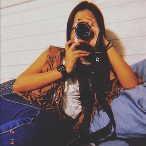 Meet your Posher, Ariana